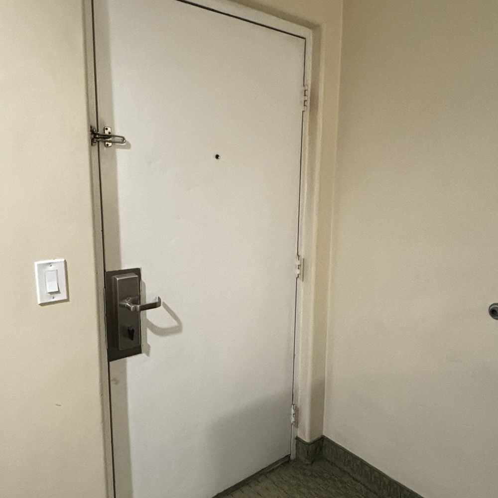 Raincross Hotel - Hotels Near Me - Riverside, California Raincross Hotel - Hotels Near Me - Riverside, California