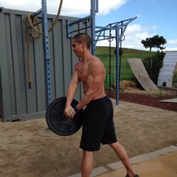 Heitmann Fitness - Landmine rotations