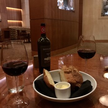 Final Cut Steakhouse - Wine and bread - Steakhouses Near Me - Charles Town, West Virginia Final Cut Steakhouse - Wine and bread - Steakhouses Near Me - Charles Town, West Virginia