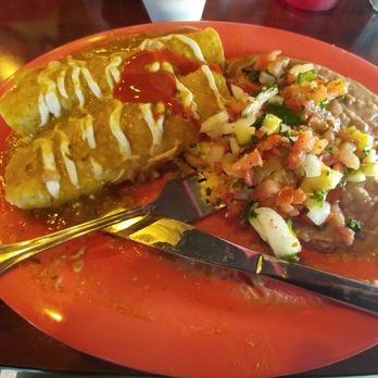 Mexico City Restaurant - Chicken Enchiladas Verde (minus one ) with beans, pico de gallo and a bit of hot sauce. - Mexican Near Me - Warren, Michigan Mexico City Restaurant - Chicken Enchiladas Verde (minus one ) with beans, pico de gallo and a bit of hot sauce. - Mexican Near Me - Warren, Michigan