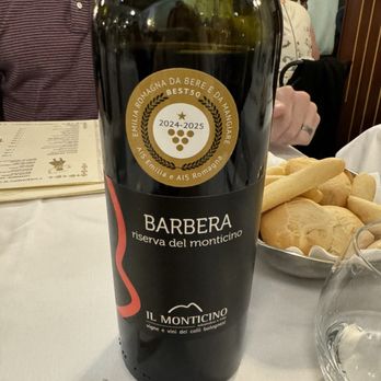 Ristorante Donatello - Barbera Wine - Italian Near Me - Bologna, BO Ristorante Donatello - Barbera Wine - Italian Near Me - Bologna, BO