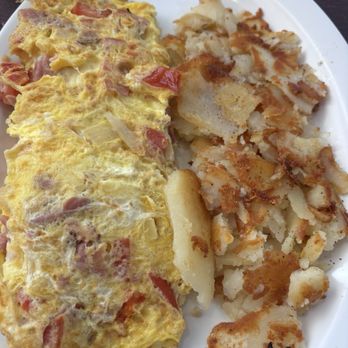 The Omelette House - Ham and Cheese Omelet - Breakfast & Brunch Near Me - Villa Park, Illinois The Omelette House - Ham and Cheese Omelet - Breakfast & Brunch Near Me - Villa Park, Illinois