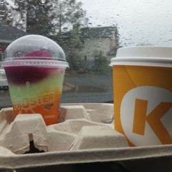Circle K - Froster for my nieces and gingerbread latte for my dad. Their froster is thicker now. Yay! Not as runny as before.