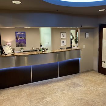Twelve Bridges Dermatology - Great staff and a modern office - Dermatologists Near Me - Lincoln, California Twelve Bridges Dermatology - Great staff and a modern office - Dermatologists Near Me - Lincoln, California