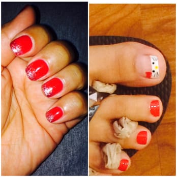 Forever Nails & Spa - Hello kitty toes and ombré glitter nails! - Nail Salons Near Me - Costa Mesa, California