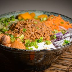 Rioto Sushi - Build your own Poke
