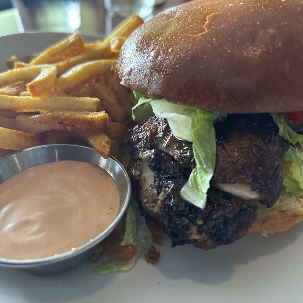 Calypso Edmonds - Jerk sandwich - Caribbean Near Me - Edmonds, Washington Calypso Edmonds - Jerk sandwich - Caribbean Near Me - Edmonds, Washington