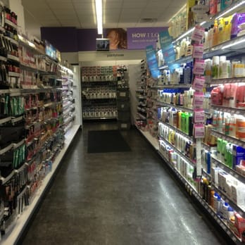Duane Reade - the aisle of a grocery store - Drugstores Near Me - Jackson Heights, New York