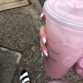 Bell Nails & Spa - she saw I had sort of a theme going on with my hoodie and matched my nails to my hoodie and then I bought a drink that matched - Nail Salons Near Me - Portland, Oregon