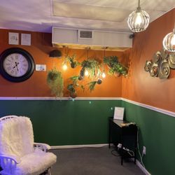 Royal Thai Massage Health Club - Lobby