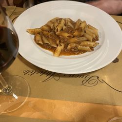 Lucca In Tavola - Penne Bolognese