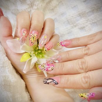 Han's Nails - Nails by Tony - Nail Salons Near Me - Sacramento, California Han's Nails - Nails by Tony - Nail Salons Near Me - Sacramento, California