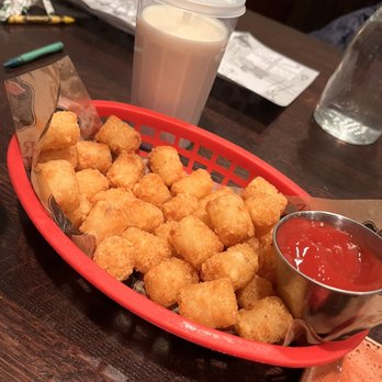 Red Cow St. Paul - Tater tots for my kiddo. - Burgers Near Me - St Paul, Minnesota Red Cow St. Paul - Tater tots for my kiddo. - Burgers Near Me - St Paul, Minnesota