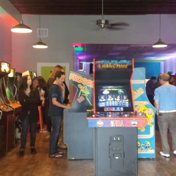Neon Retro Arcade - Arcades Near Me - Pasadena, California