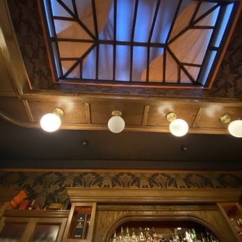 The Madison Lounge - Cocktail Bars Near Me - New York, New York The Madison Lounge - Cocktail Bars Near Me - New York, New York
