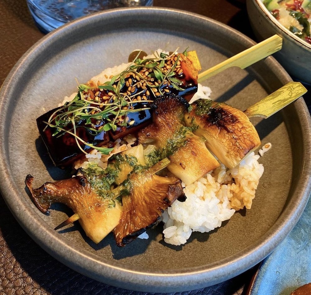Sticks 'n' Sushi