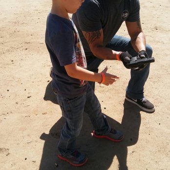 Right 2 Bear - Firearm Training Near Me - Riverside, California