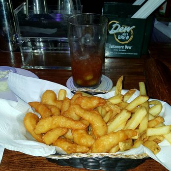 Yer Man's Irish Pub - Irish Pub Near Me - Glendale, New York