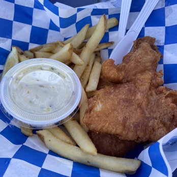 Hooked - Fish 'n' Chips ($17+) - Seafood Near Me - Montauk, New York