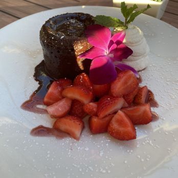 Tantalum Restaurant - 8/25 chocolate lava cake - Asian Fusion Near Me - Long Beach, California