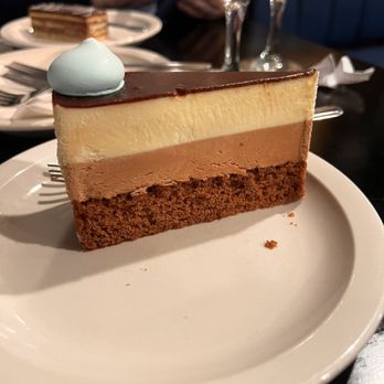 Huszar - Mousse cake - Bars Near Me - Pittsburgh, Pennsylvania