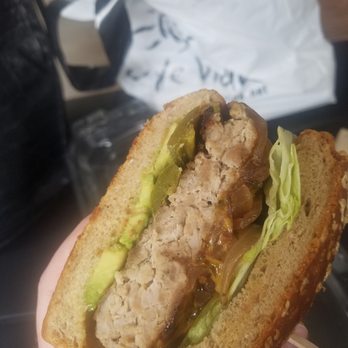 Cafe Vida - El Segundo - Turkey Burger - Breakfast & Brunch Near Me - El Segundo, California