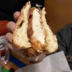 Islands Restaurant - Fried chicken sandwich