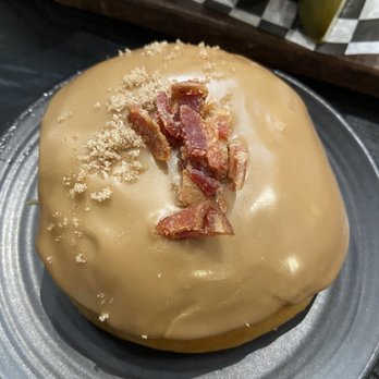PORTOBELLO - Maple Bacon Donut - American Near Me - Whistler, British Columbia