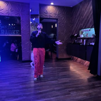 Aye Tea Elle Elevated Tapas - Karaoke - New American Near Me - College Park, Georgia