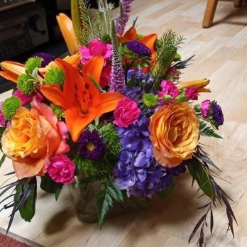 Brick by Brick Floral - Designers choice - Florists Near Me - Vacaville, California