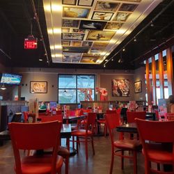 Red Robin Gourmet Burgers and Brews