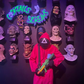 Cocktails & Screams - The staff - Cocktail Bars Near Me - Orlando, Florida