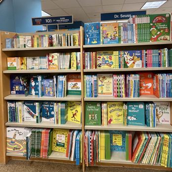 Barnes & Noble - 7/19/25 - Dr. Seuss books - Newspapers & Magazines Near Me - Yonkers, New York Barnes & Noble - 7/19/25 - Dr. Seuss books - Newspapers & Magazines Near Me - Yonkers, New York