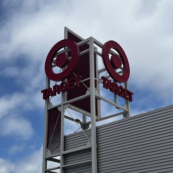 Target - Department Stores Near Me - Cleveland, Ohio
