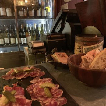 La Cabane - French Near Me - Hong Kong, HK