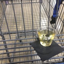 United Supermarkets - Wine whilst shopping!