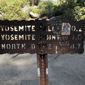 Yosemite Falls - Hiking Near Me - Yosemite, California Yosemite Falls - Hiking Near Me - Yosemite, California