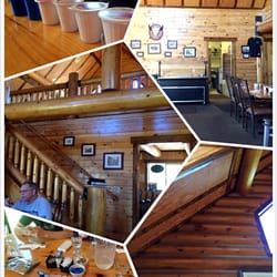 Hardwood Steakhouse - Nice place. Enjoyed the wonderful weekend with friends here. The waitress here is so nice and funny!