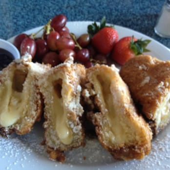 Cafe Orleans - cheesy Monte Cristo - Cajun/Creole Near Me - Anaheim, California