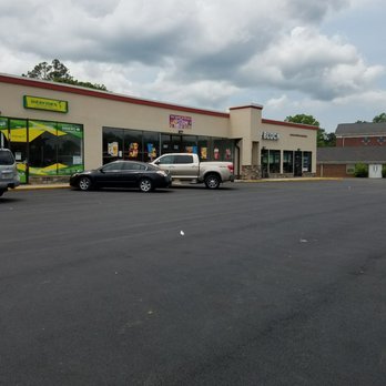 West End Shopping Center - Shopping Centers Near Me - Rome, Georgia West End Shopping Center - Shopping Centers Near Me - Rome, Georgia