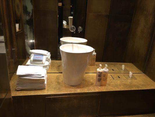 STRAF Hotel - A Member of Design Hotels by null