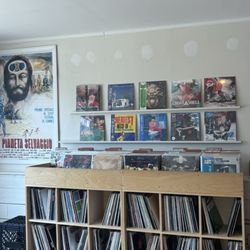 Soundtracks - Inside