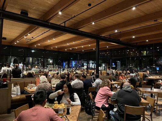 Cowiche Canyon Kitchen & Ice House Bar by null
