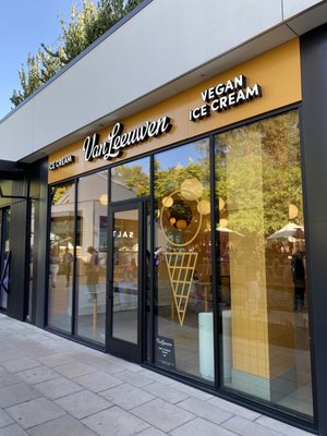 Van Leeuwen Ice Cream by null