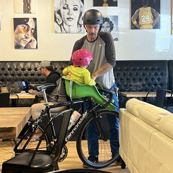 Blacc Vanilla Cafe - Family friendly - Coffee & Tea Near Me - Newburgh, New York