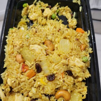 Wanisa Home Kitchen - Chicken pineapple fried rice - Thai Near Me - Brooklyn, New York Wanisa Home Kitchen - Chicken pineapple fried rice - Thai Near Me - Brooklyn, New York