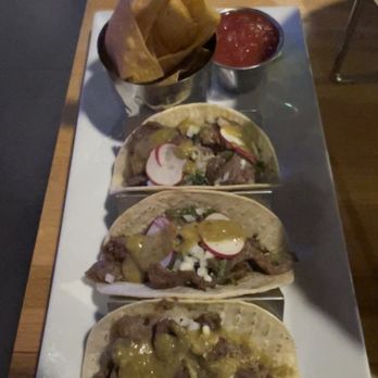 Taphouse 15 - Carne Asada Tacos - Bars Near Me - Jefferson, New Jersey