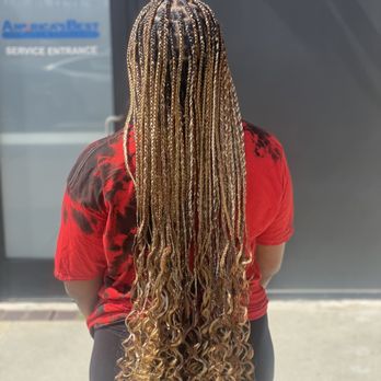 Creativehandstylist - Small long
Knotless - Hair Extensions Near Me Creativehandstylist - Small long
Knotless - Hair Extensions Near Me