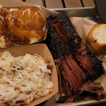 TEX 808 BBQ & Brews - BBQ plate with brisket,  garlic mashed potatoes,  and Cole slaw - Barbeque Near Me - Honolulu, Hawaii