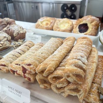 Brits Batch - Bakeries Near Me - Tomball, Texas